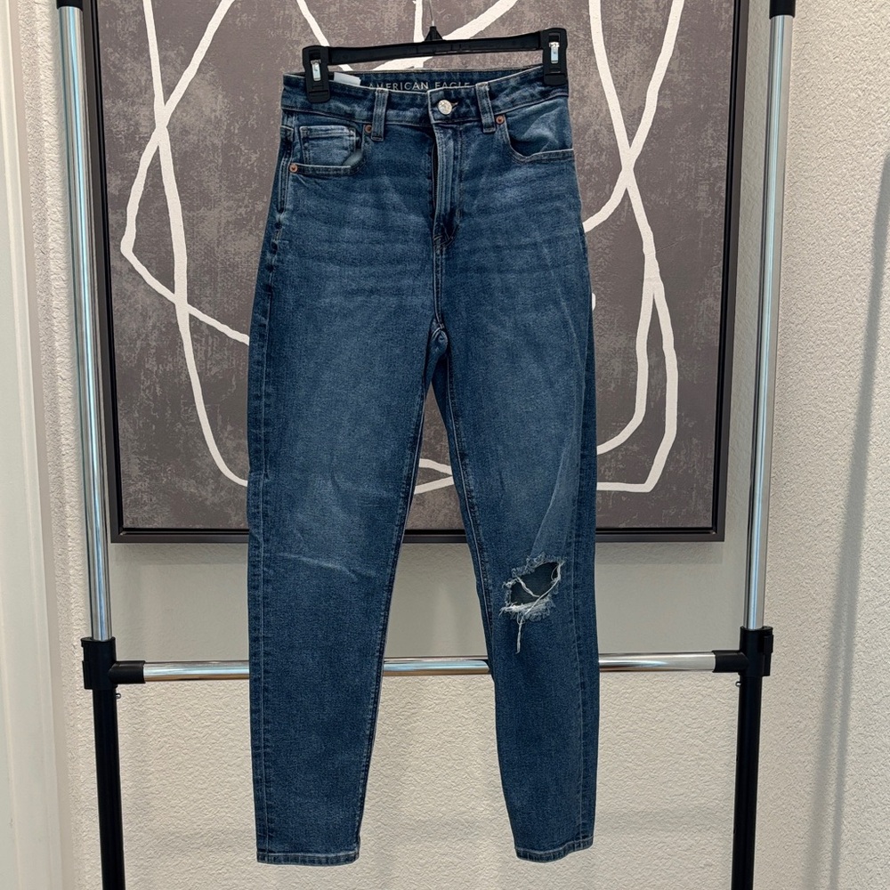 American Eagle Outfitters Women's Dark Blue Ripped Ankle Jeans